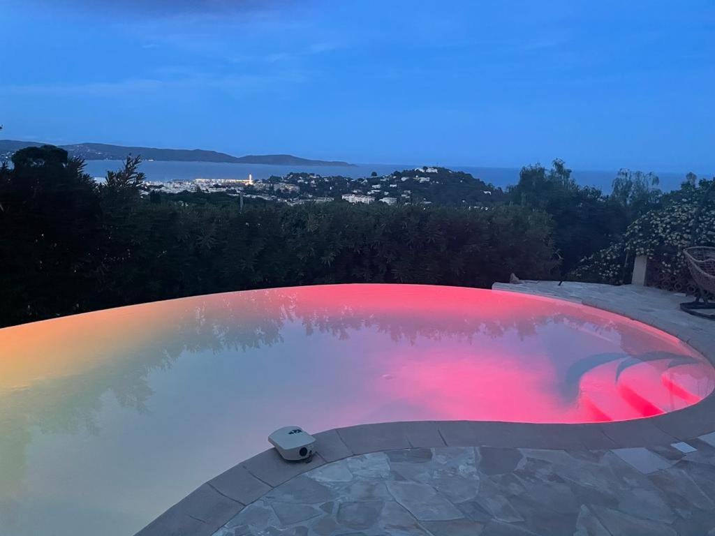 4-Star Private Villa With Heated Pool And Panoramic Sea View At Gulf De Saint Tropez Кавалере-сюр-Мер Екстериор снимка
