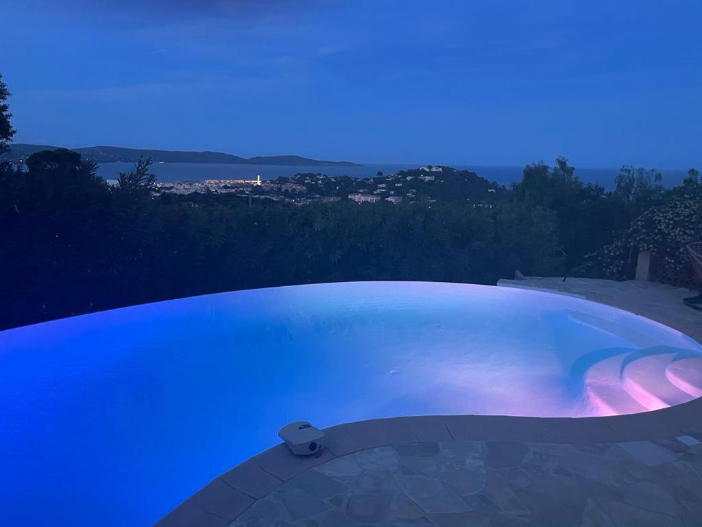 4-Star Private Villa With Heated Pool And Panoramic Sea View At Gulf De Saint Tropez Кавалере-сюр-Мер Екстериор снимка